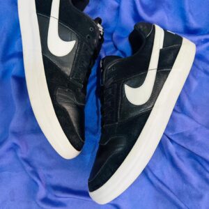 Nike SB Delta Force
