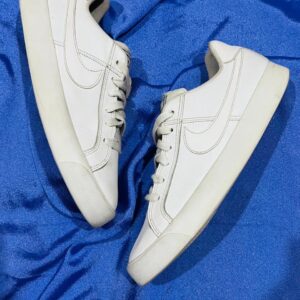 Nike Court Royale | Triple White